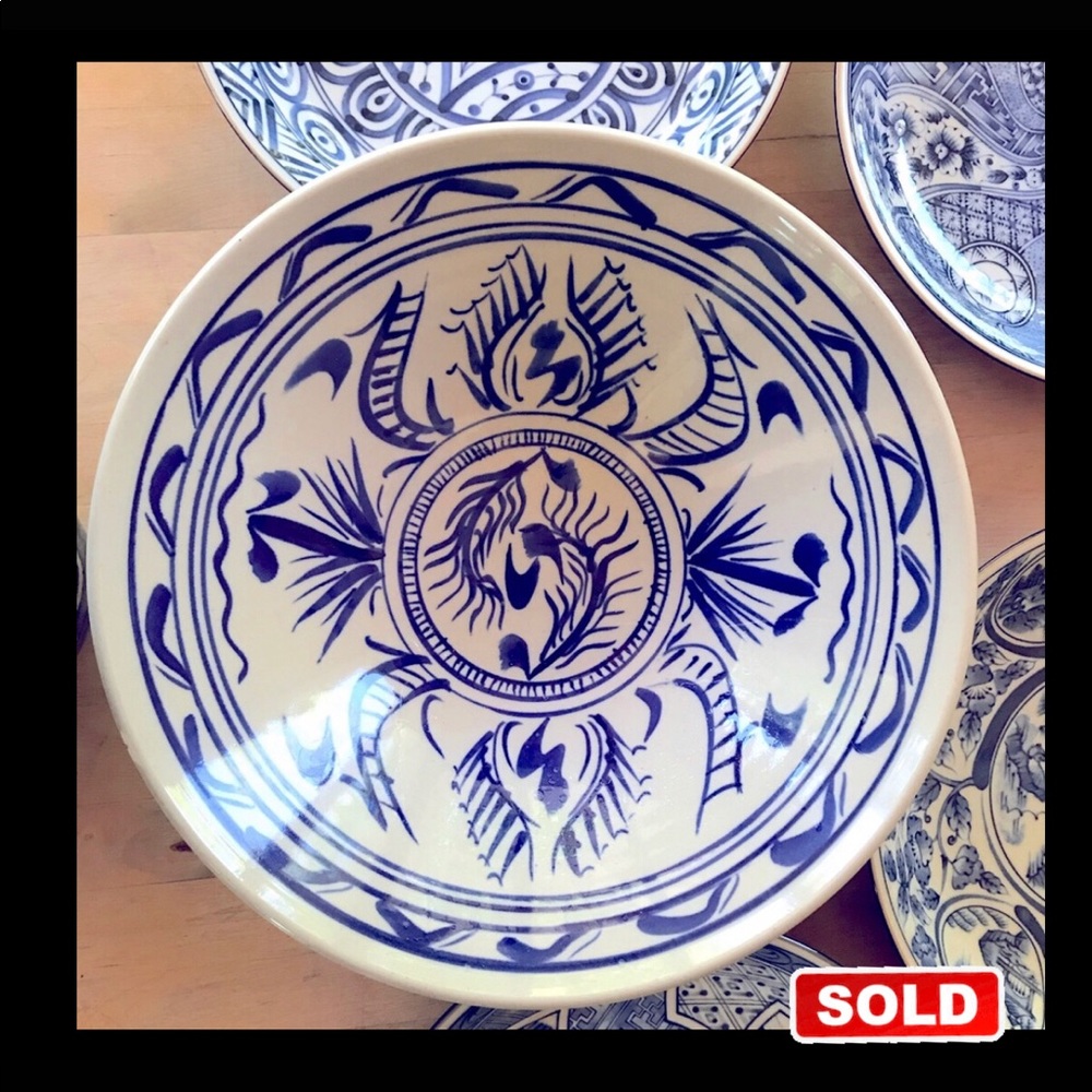 {SOLD}🤍Hand-spun Large Asian Serving Bowl Pottery💙